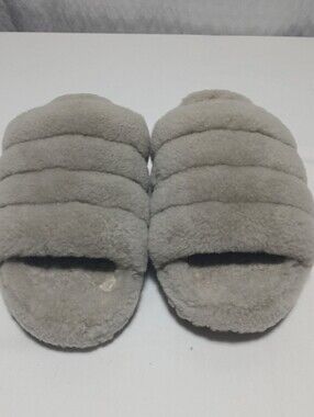 Ugg Ladies Fluff Yeah Slide. Size 7